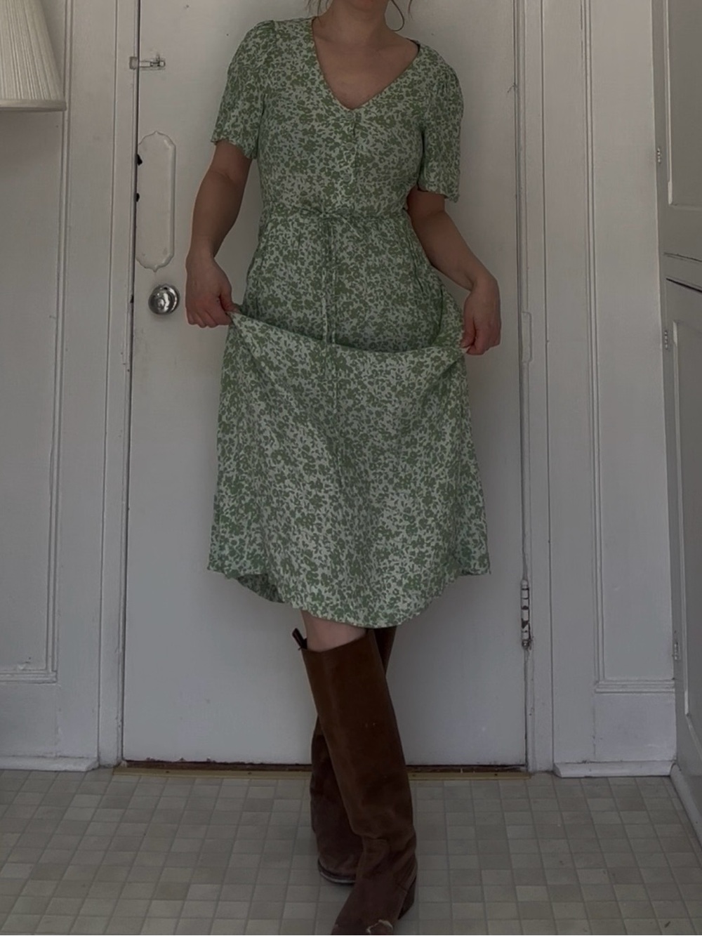 & Other Stories Green Floral Midi Dress - Picture 3 of 6